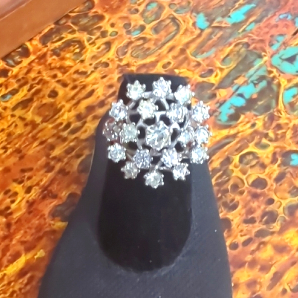 Vintage Austrian Crystal Snowflake Cluster Cocktail Ring | 18K HGE Electroplate